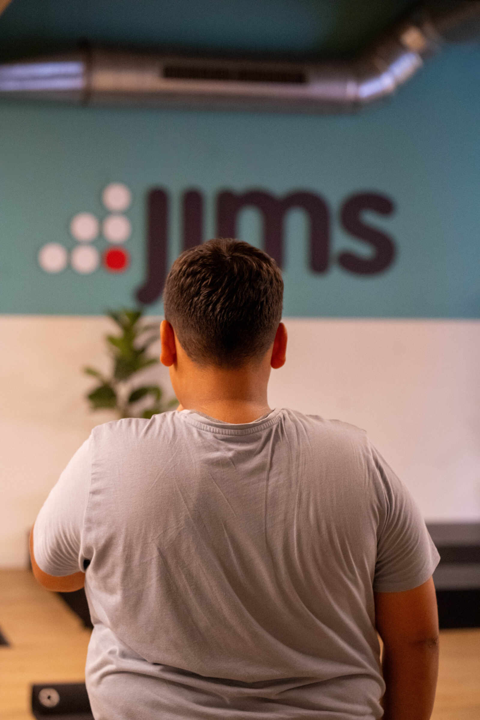 Jims en UZ Brussel starten als eerste een fitnesstraject voor kinderen met kinderobesitas