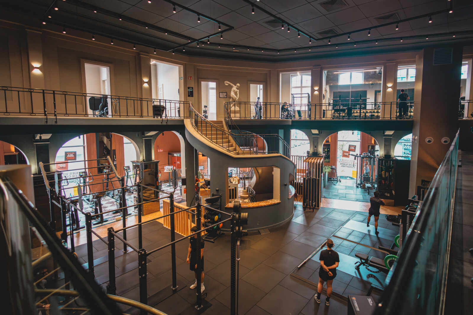 2 A6 A5626